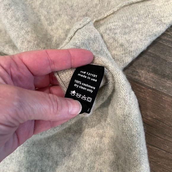 Beryll WOMEN'S OSFM 100% Cashmere Light Gray Open Cardigan One Size - Picture 6 of 6